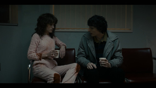 Stranger.Things.S05E02.Chapter.Two.The.Vanishing.of.2160p.NF.WEB DL.CZ EN.DD+5.1.DoVi.HDR.H.265 NTb..jpg