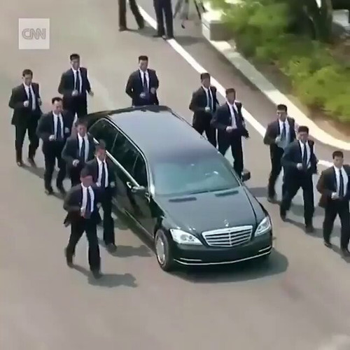 KnkpNBBpoBkO1qWX.jpg