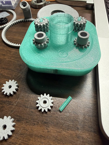 G8GK61 XoAAlOLj.jpg