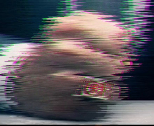 MhtdubbILTrpUHlj.jpg