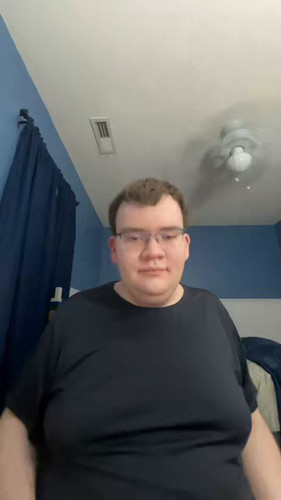 YRjqhEPFE9kxkp6P.jpg