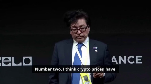 cnUfjQa74xnGv6nD.jpg