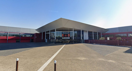 Pathe conflans street view.jpg