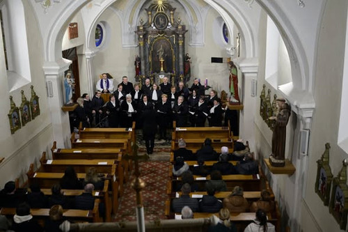 600286054 1403234451173617 8329504480232462754 n.jpg?stp=dst jpg s590x590 tt6& nc cat=101&ccb=1 7& n.jpg