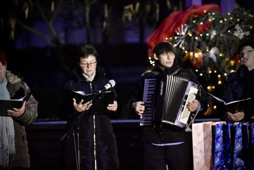 599945623 1424279469060323 231396300576460525 n.jpg?stp=cp6 dst jpg s590x590 tt6& nc cat=108&ccb=1 7.jpg