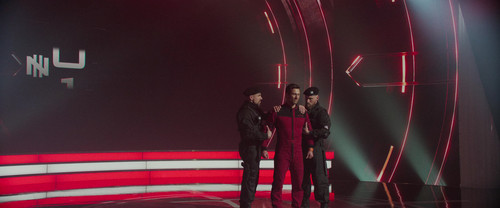 the.running.man.2025.2160p.web.h265 poke 031.jpg