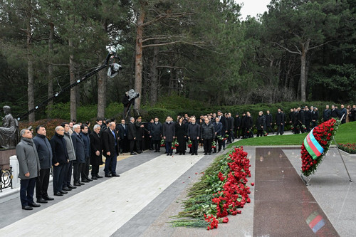 G79sgCfWQAcgMyb.jpg