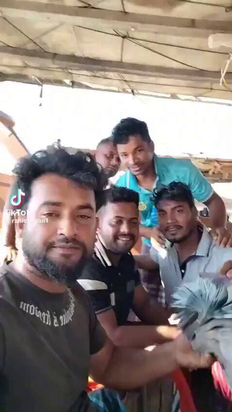 pYQNmG rAawfq5Gl.jpg