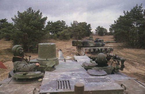 G8FR1WRacAAzLlV.jpg