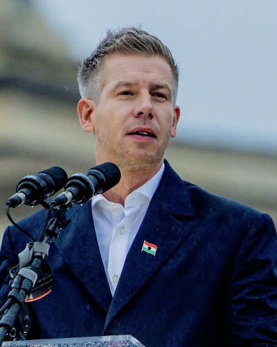 595747427 1276226767873863 5887074785395081585 n.jpg?stp=dst jpg s640x640 tt6& nc cat=102&ccb=1 7& n.jpg