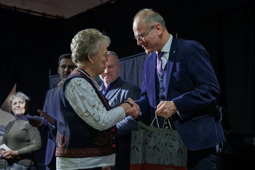 600299933 1446833720782766 8553841612465401138 n.jpg?stp=dst jpg s590x590 tt6& nc cat=100&ccb=1 7& n.jpg