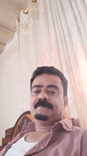 Yt61WMIQ1hkV6DeT.jpg