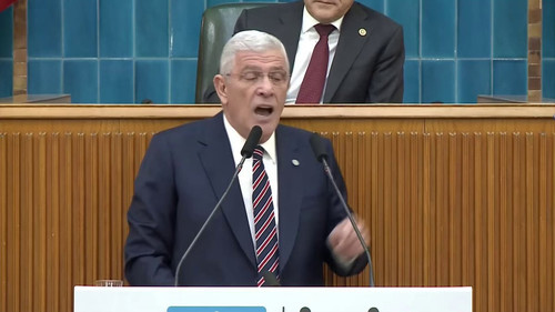 qkFgdSV15jHPPaWO.jpg
