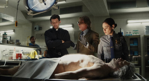 Wake.Up.Dead.Man.A.Knives.Out.Mystery.2025.720p.NF.HD.DesireMovies.MY.mkv snapshot 00.45.54.667