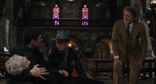 Wake.Up.Dead.Man.A.Knives.Out.Mystery.2025.720p.NF.HD.DesireMovies.MY.mkv snapshot 02.10.25.792