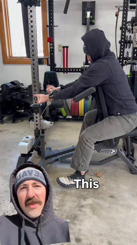 RVxTJGgVW3gMdMTP.jpg