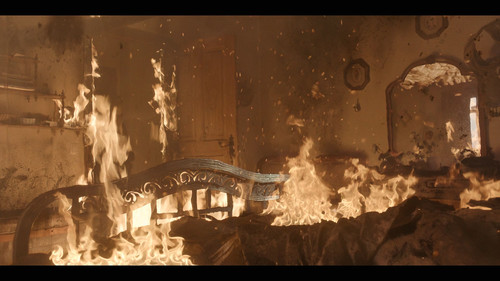 The.Crystal.Cuckoo.S01E01.Episode.1.2160p.NF.WEB DL.CZ ES.DD+5.1.Atmos.HDR.H.265 CHDWEB.mkv 20260202.jpg