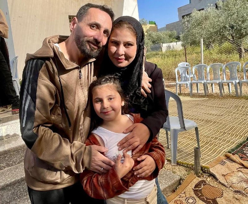 محكمة الاحتلال تجدد قرار الاعتقال الإداري للمرة الثالثة بحق الأسيرة أسيل عبد الكريم مليطات (34 عامًا) من بيت فوريك قضاء نابلس، وذلك مدة 4 أشهر. يذكر أ...