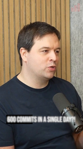 AT2EWTCf0nioefuS.jpg