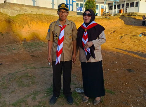 pramuka omguru.jpg