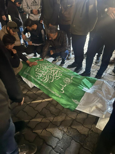 G8Hz3lwWAAEbGSO.jpg