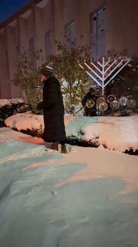 r3J ETygSwGohPDX.jpg