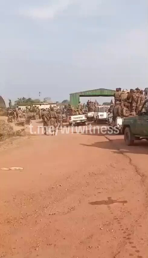 daKUQ1SZhJEVfPFr.jpg