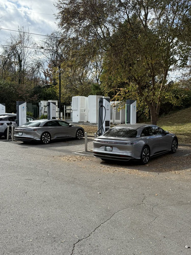 G8Ev9DnXYAETdpW.jpg