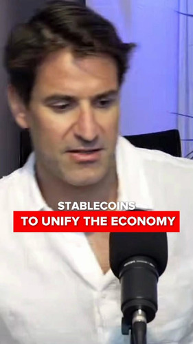XfNCxFr77UFsXkjR.jpg
