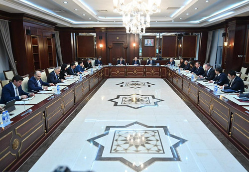 G78taFBXoAUBnS6.jpg