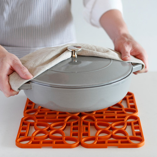 Orange Trivet 06.jpg