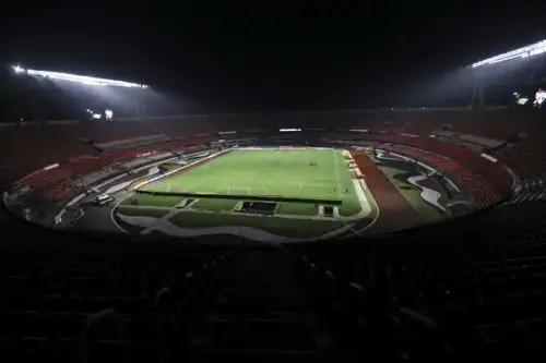 São Paulo agita os bastidores: Ex-diretor e Casares pedem licença após escândalo de ingressos ilegais