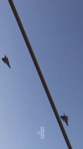 b1Rd5qzLXyIz u2i.jpg