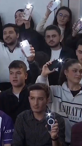 qtUcUWTX OV2UD6U.jpg