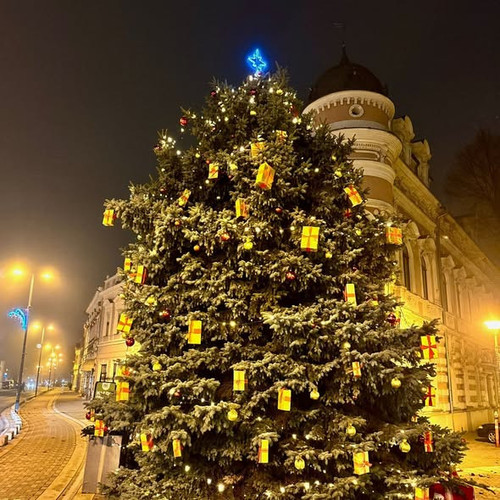 598308651 1425253722937788 5664530935706223273 n.jpg?stp=dst jpg s590x590 tt6& nc cat=108&ccb=1 7& n.jpg