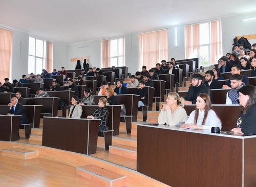 600559778 1433092781830364 5585010014574864530 n.jpg?stp=dst jpg s590x590 tt6& nc cat=100&cb2=99be92.jpg