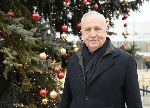 598816467 1543276404467386 6777426453417992429 n.jpg?stp=cp6 dst jpg s590x590 tt6& nc cat=109&ccb=1 .jpg