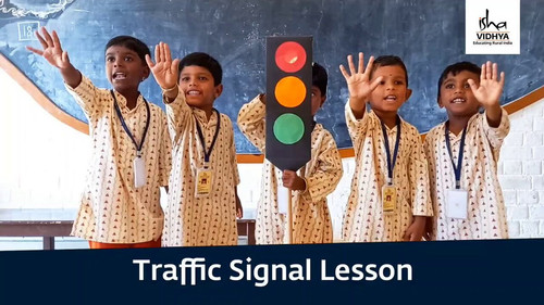 QR4niO xM0ly3E m.jpg