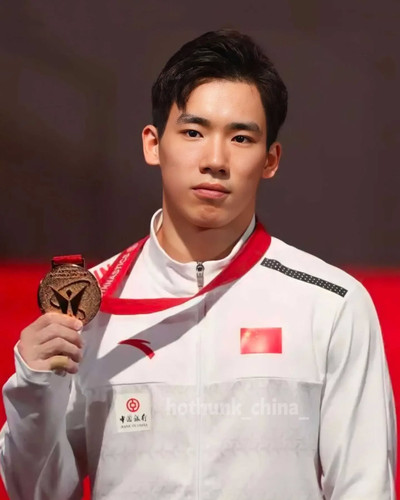 hothunk china 1690360223 3155292704493630248 39199531530.jpg