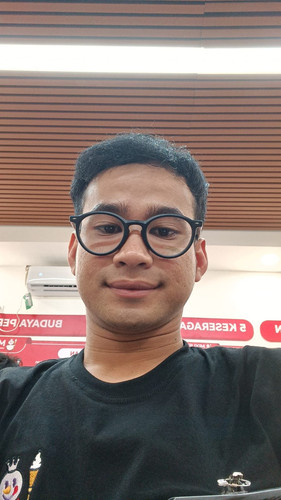 naufal nur.jpg