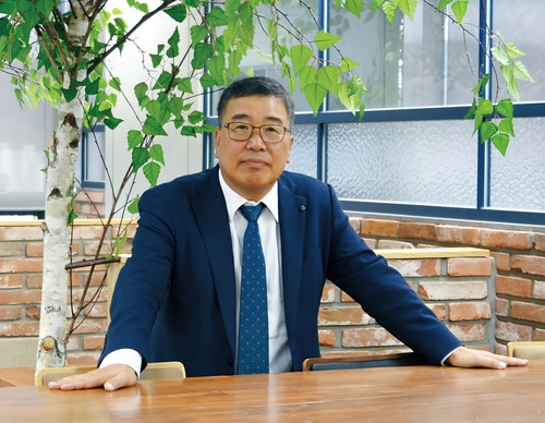 asetec ceo 003.jpg