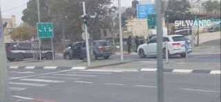 شرطة الاحتلال تقتحم بلدة بيت حنينا في القدس المحتلة وتعتقل 5 شبان....