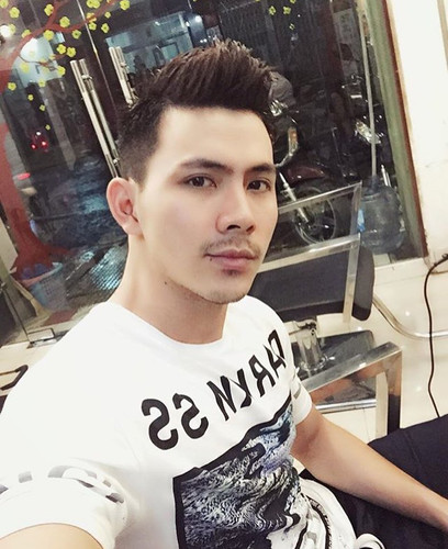 hothunk vietnam 31229391 2162982390639035 7839973846886121472 n.jpg