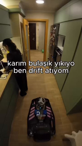 57PeudeQmTpbeJqX.jpg