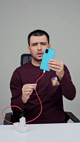 oskdN9211AgR6c n.jpg