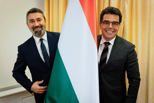 599080032 1421963146040489 6761612162060259989 n.jpg?stp=dst jpg p180x540 tt6& nc cat=111&ccb=1 7& n.jpg