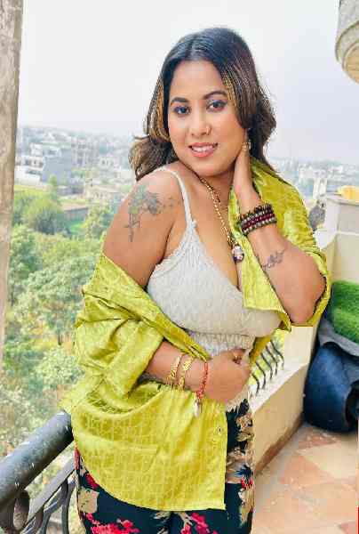 Dreams – Tina Nandy (2025) Uncut – Hindi Hot Short Film – WEB-DL X264 1080p – Download