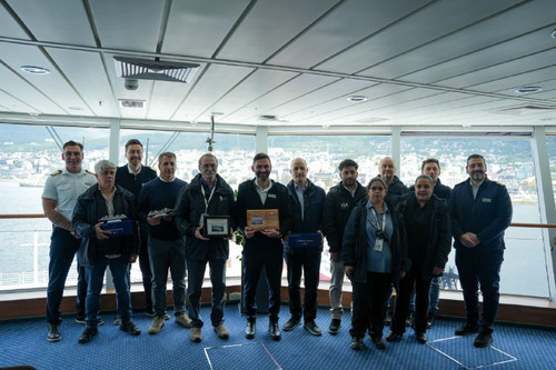 2ecfd454 59c7 4614 b53a e4388ac881ca.jpg