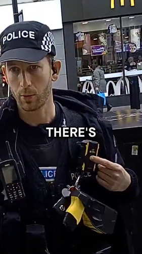hsKeyRFx6IXQREfO.jpg