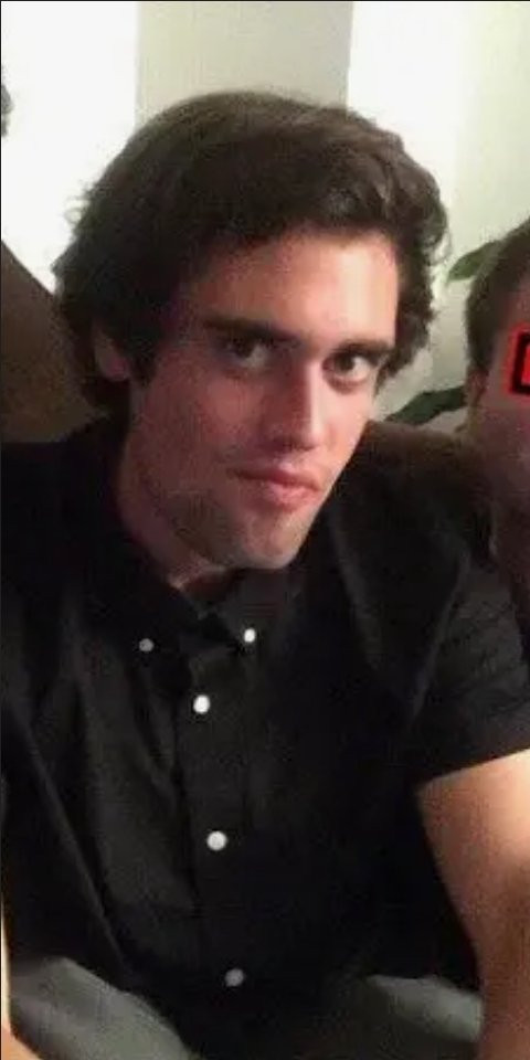 G8LqJHNWIAUriUy.jpg